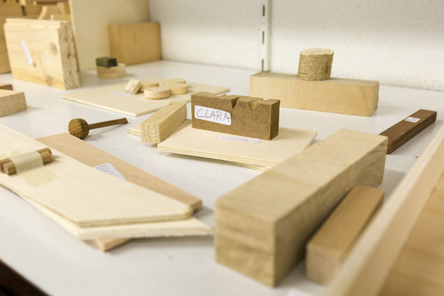 Holzwerken - Vogelhaus für (Groß-) Väter und Kinder von 3 bis 6 Jahren