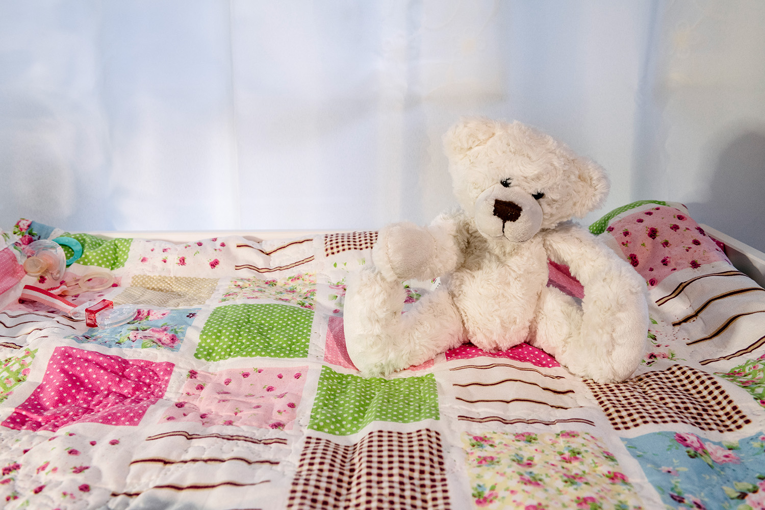 Teddy am Wickeltisch