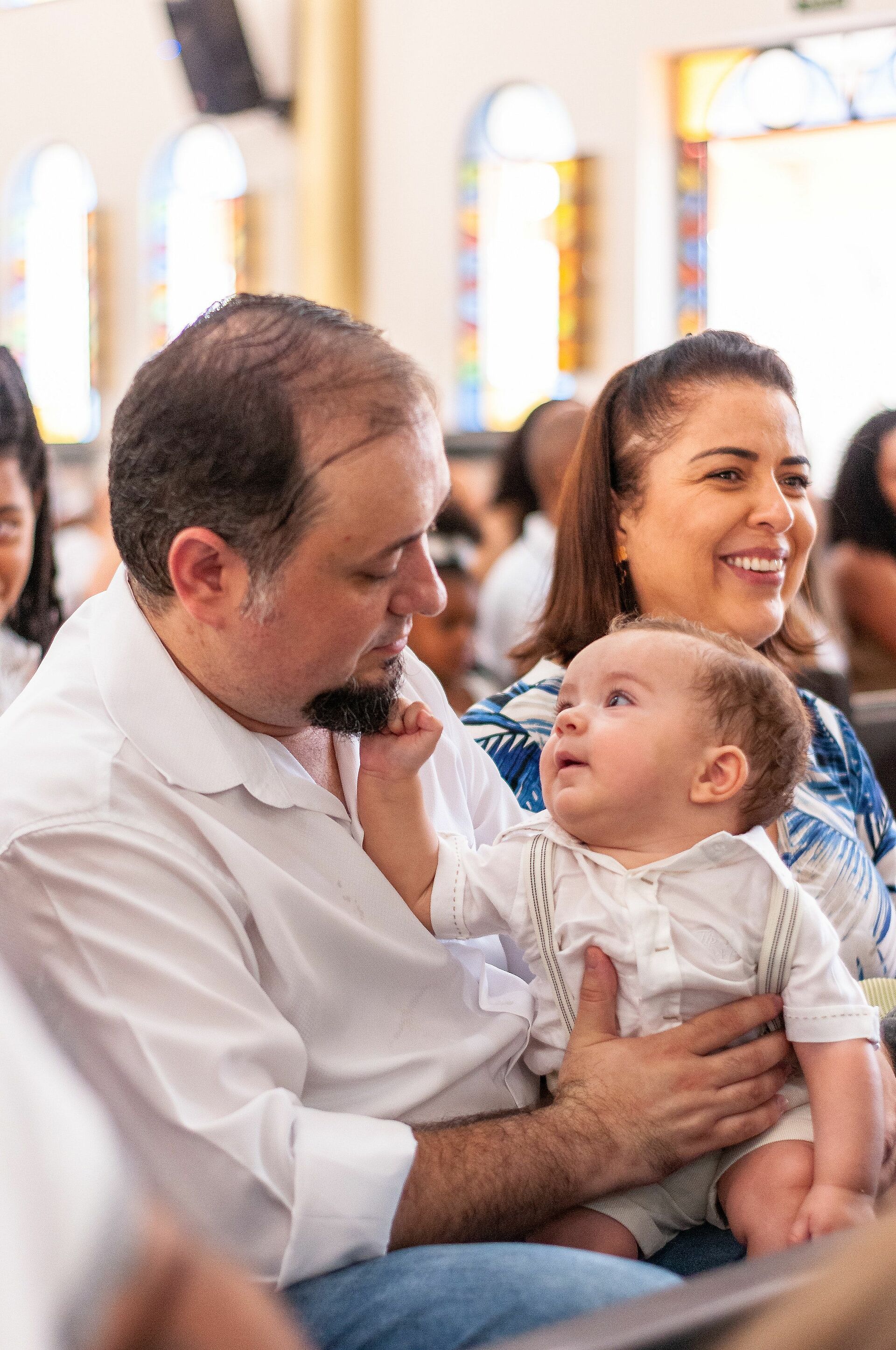 Vater, Mutter, Kind in der Kirche