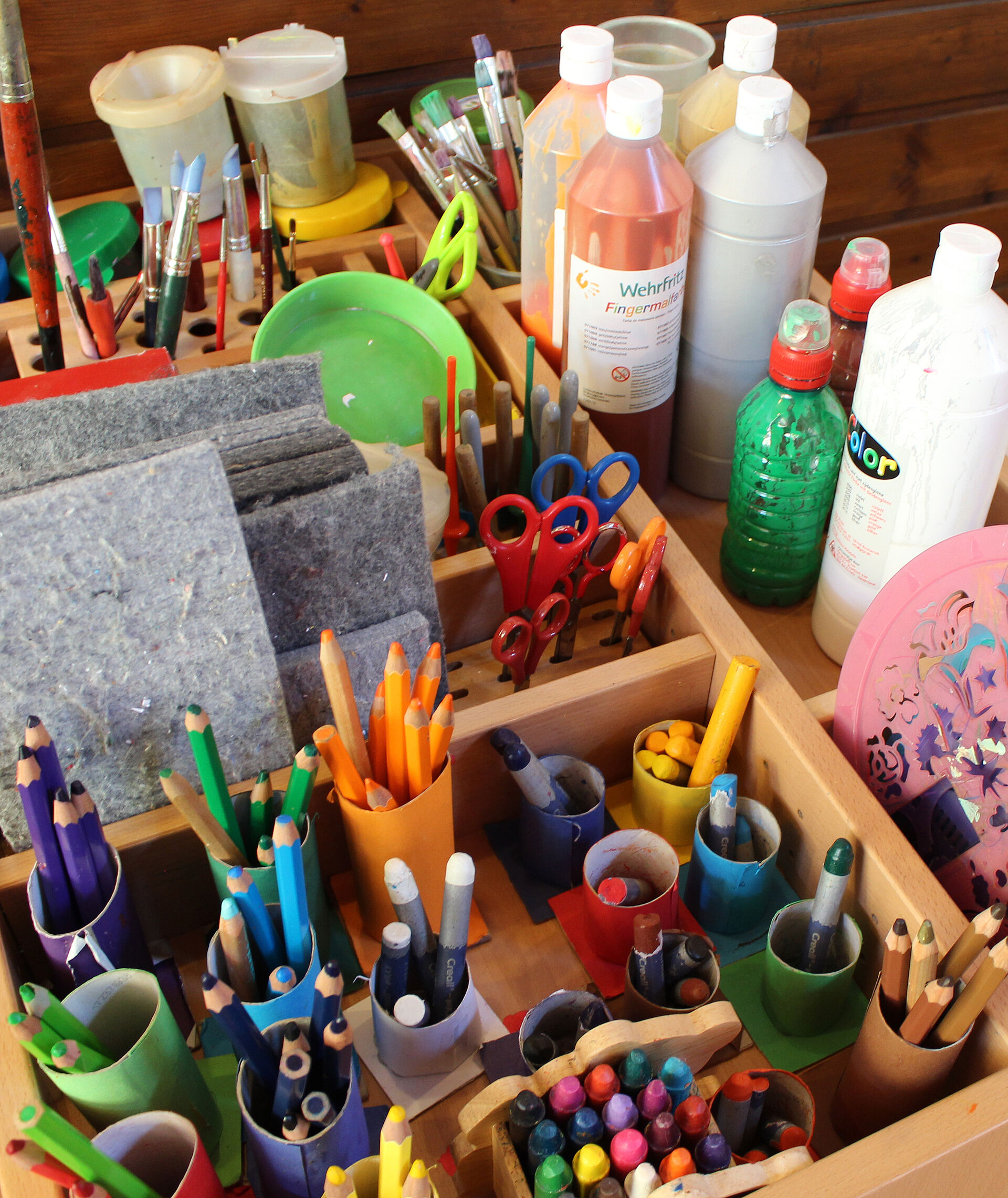 Kunstwerkstatt Objektbau / Upcycling für (Groß-) Eltern und Kinder von 3 bis 6 Jahren